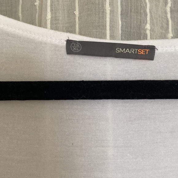 Smart Set White T-shirt, Size XL - Picture 3 of 4